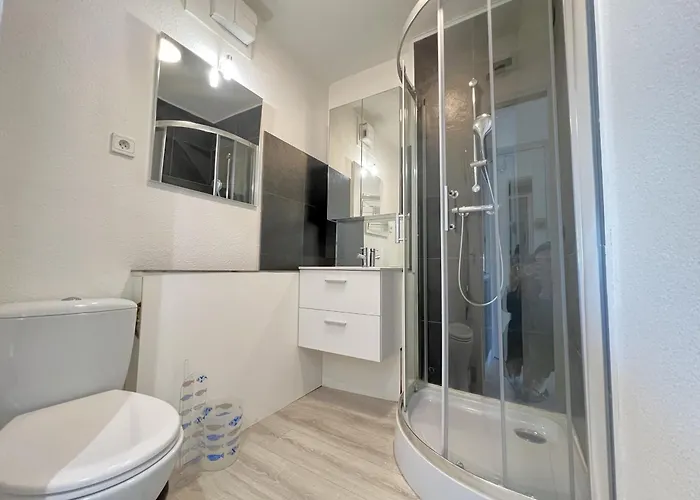 4 Pers Bord De Avec Parking A - Fr-1-474-276